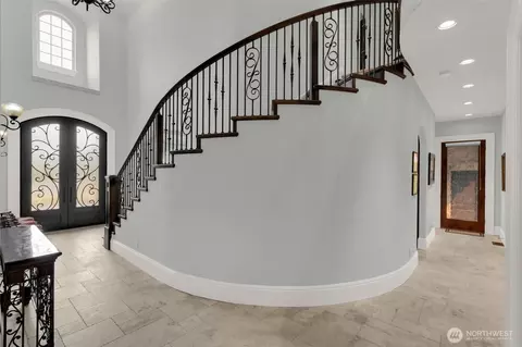 Entry Way - 817 SE 202nd Ct, Camas, WA 98607 photo 1 of 3