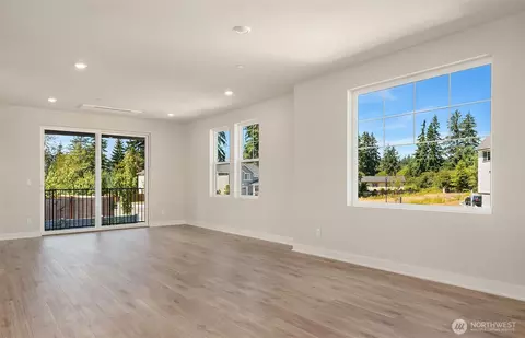 Living - 20347 90th Dr NE #D, Bothell, WA 98011 photo 1 of 4