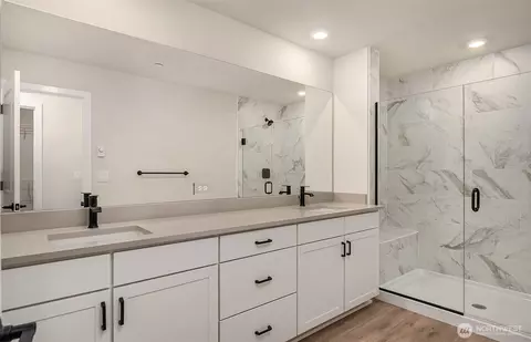 Bath - 20347 90th Dr NE #D, Bothell, WA 98011 photo 3 of 5