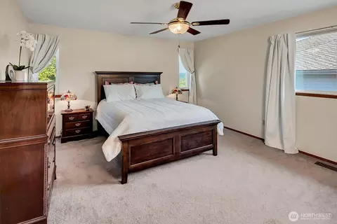 Bedroom - 2403 238th Pl SE, Bothell, WA 98021 photo 1 of 2