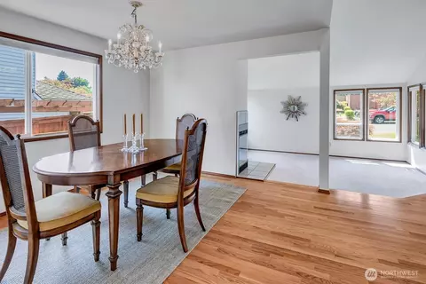 Dining - 2403 238th Pl SE, Bothell, WA 98021 photo 1 of 2