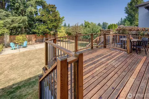 Exterior - 2403 238th Pl SE, Bothell, WA 98021 photo 3 of 6
