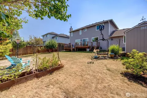 Exterior - 2403 238th Pl SE, Bothell, WA 98021 photo 6 of 6