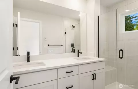 Bath - 20341 90th Dr NE #D, Bothell, WA 98011 photo 3 of 5