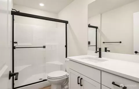 Bath - 20341 90th Dr NE #D, Bothell, WA 98011 photo 1 of 5