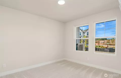 Bedroom - 9007 NE 203rd Ln #B, Bothell, WA 98011 photo 1 of 3