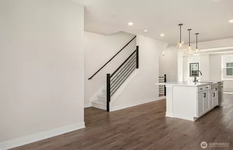 Entry Way - 9007 NE 203rd Ln #B, Bothell, WA 98011 photo 1 of 1