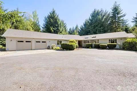 175 Alderview Dr, Port Angeles, WA 98362