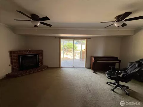 Living - 19528 71st Ave E, Spanaway, WA 98387 photo 3 of 3