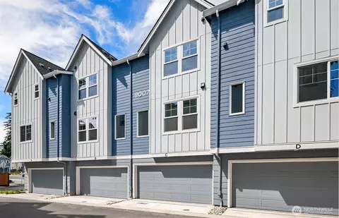 Exterior - 9007 NE 203rd Ln #C, Bothell, WA 98011 photo 2 of 2