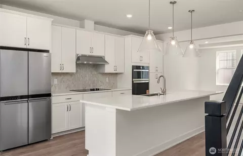Kitchen - 9007 NE 203rd Ln #C, Bothell, WA 98011 photo 3 of 3