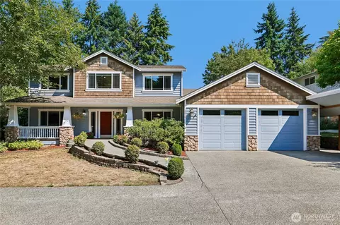 15816 84th Ave NE, Kenmore, WA 98028