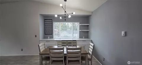 Dining - 11325 19th Ave SE #B304, Everett, WA 98208 photo 1 of 3