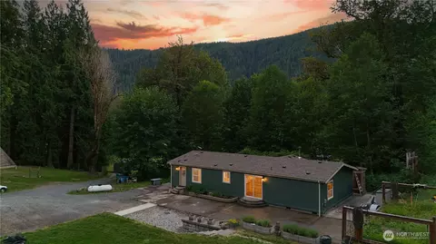 4454 Mosquito Lake Rd, Deming, WA 98244