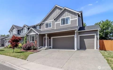 2707 179th St E, Tacoma, WA 98445