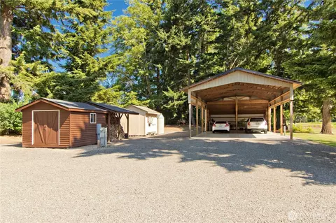 Exterior - 24117 SE 440th St, Enumclaw, WA 98022 photo 8 of 14