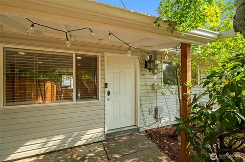 222 SW 305th St, Federal Way, WA 98023