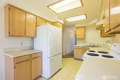 Kitchen - 301 Cline Rd, Sequim, WA 98382 photo 2 of 2