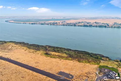 5313 NE 66 Rd, Moses Lake, WA 98837
