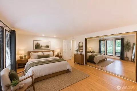Bedroom - 100 Sunland Dr, Sequim, WA 98382 photo 2 of 2