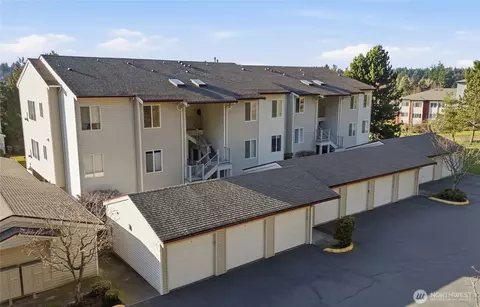 23007 Lakeview Dr #A303, Mountlake Terrace, WA 98043
