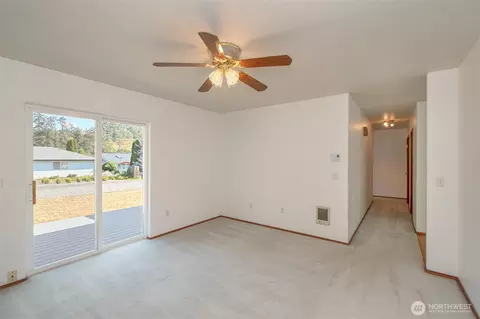 Living - 942 E Willow St, Sequim, WA 98382 photo 4 of 4