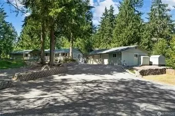 27911 163rd St E, Wilkeson, WA 98396