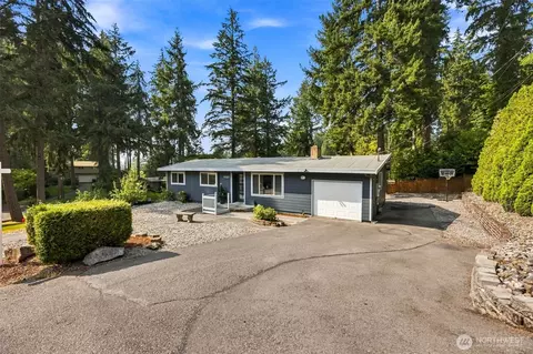 6811 82nd St SW, Lakewood, WA 98499