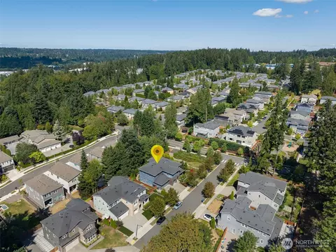 View/Area - 22004 33rd Dr SE, Bothell, WA 98021 photo 3 of 3