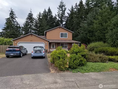 511 Burnham Ln SE, Rainier, WA 98576