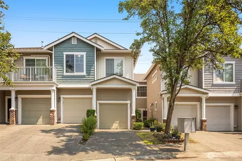 5100 Talbot Pl S #D, Renton, WA 98055