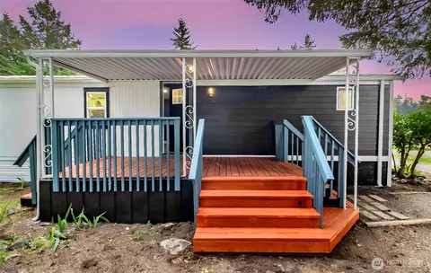 8915 226th St E #19, Graham, WA 98338