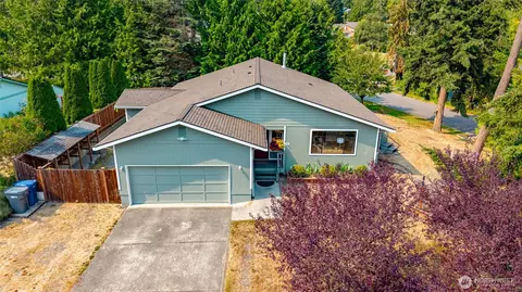 511 Kloshe Way, La Conner, WA 98257