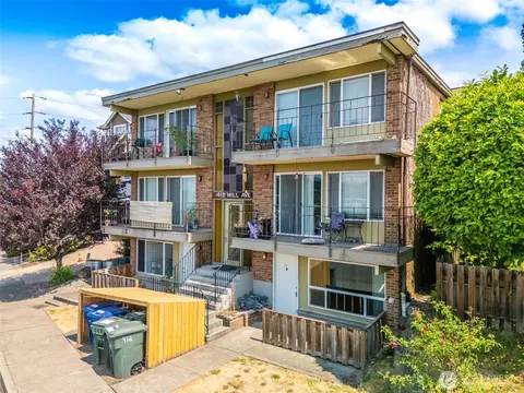 412 Mill Ave S, Renton, WA 98057