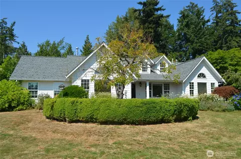 1041 Sterk Ln, Bellingham, WA 98226