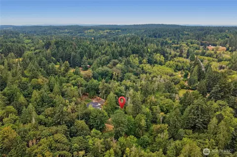 915 174th Ave NW, Lakebay, WA 98349