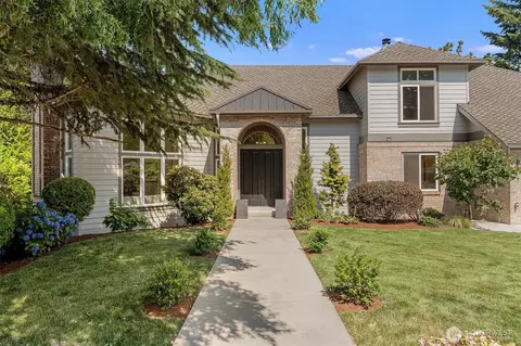 Exterior - 17410 102nd Ave NE, Bothell, WA 98011 photo 2 of 6