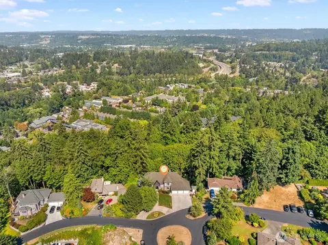 View/Area - 17410 102nd Ave NE, Bothell, WA 98011 photo 2 of 3