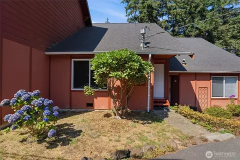 12824 62nd Ave NW #D4, Gig Harbor, WA 98332