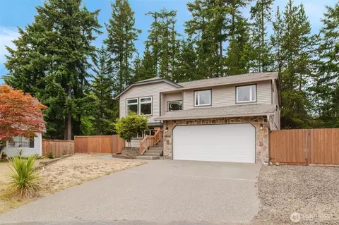 10381 Wilkes Ct NW, Silverdale, WA 98383