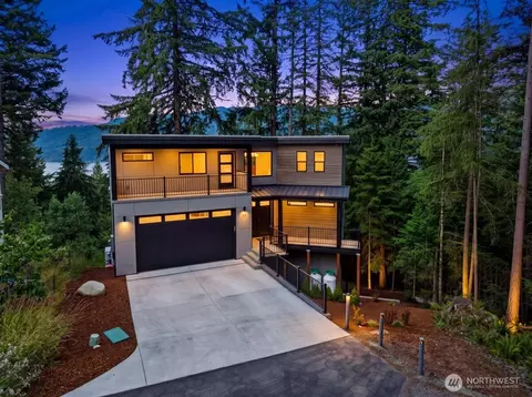 11 Oval Ct, Bellingham, WA 98229