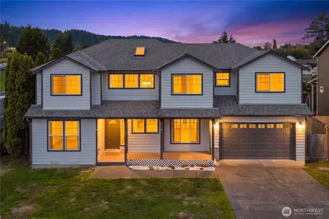 125 6th Ave N, Algona, WA 98001