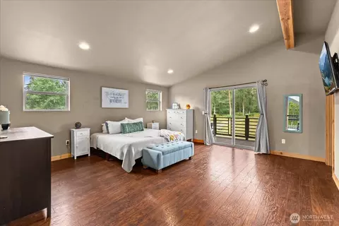 Bedroom - 21710 78th Ave E, Graham, WA 98338 photo 3 of 4