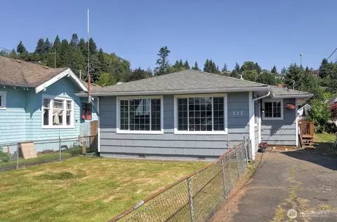 327 Eklund Ave, Hoquiam, WA 98550