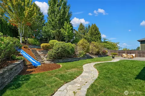 Exterior - 14517 99th Ave NE, Bothell, WA 98011 photo 4 of 4