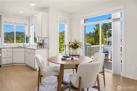 Dining - 14517 99th Ave NE, Bothell, WA 98011 photo 2 of 5
