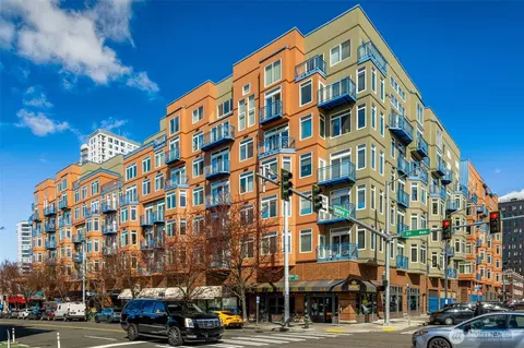 2414 1st Ave #413, Seattle, WA 98121