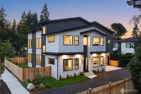13694 NE 83rd St, Redmond, WA 98052
