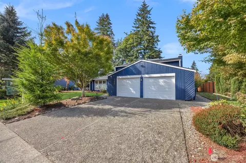 17419 155th Ave SE, Renton, WA 98058
