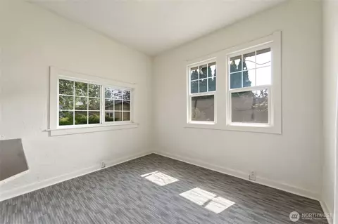Bedroom - 420 E Pine St, Walla Walla, WA 99362 photo 1 of 3